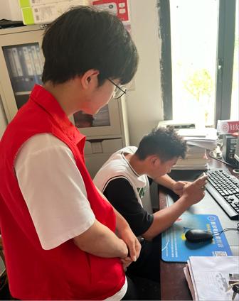 走进大杉坪，看见新气象：91pron
“众望”小组赴大杉坪村开展调研活动